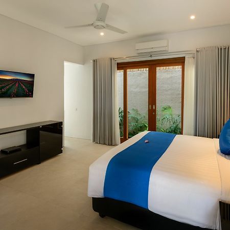 Ley Villa Bali Семіньяк Екстер'єр фото